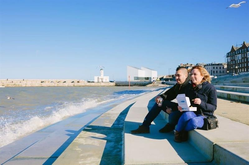 Vitamin Sea - Beachfront Apartment - Sleeps 4 Ramsgate Exterior foto